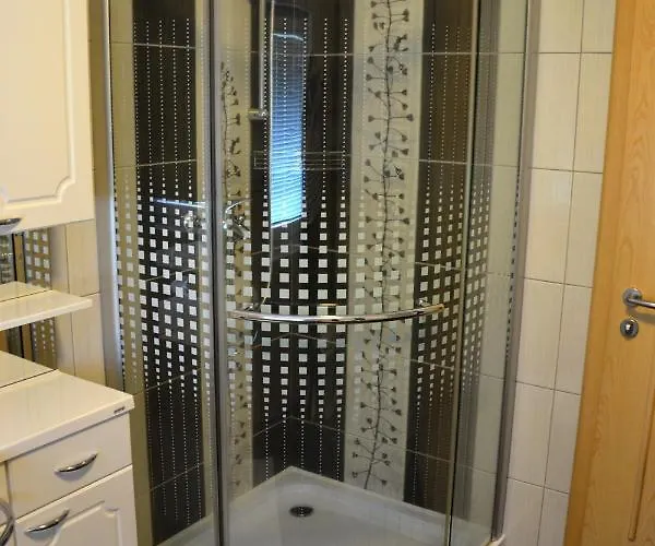 Daire Apartma Ob Potoku *