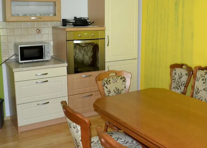 Apartma Ob Potoku Daire *